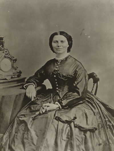 Clara Barton, ca. 1865 (s/hvitt-bilde) av American Photographer