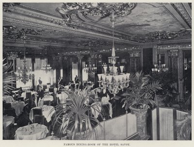 Berømt spisestue på Hotel Savoy (s/hvitt bilde) av American Photographer