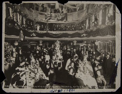 Grand Ball til fordel for St. Mary's Hospital, Dawson av American Photographer