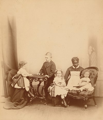 Portrett av en kvinne og fire barn, 1860-tallet (foto) av American Photographer