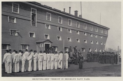 Mottaksskip Vermont i Brooklyn Navy Yard (s/hvitt bilde) av American Photographer