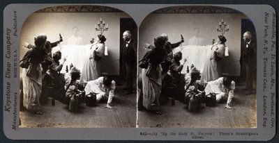 Av den hellige St. Patrick! Theres Brannigans spøkelse (stereograf) av American School