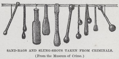 Sand-sekker og Slung-Shots tatt fra kriminelle (litho) av American School