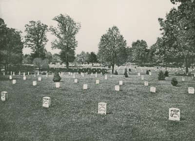 Soldatergraver, Arlington Heights (fotogravyr) av American School
