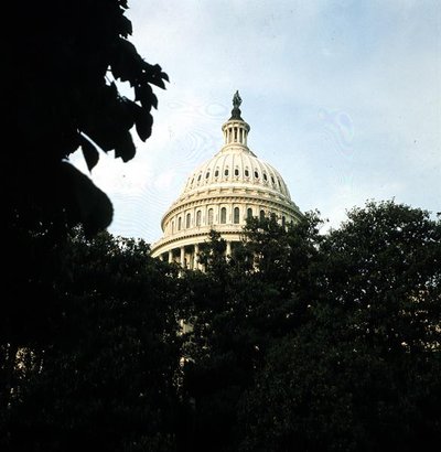 Kuppelen til Capitol, 1793-1830 av American School