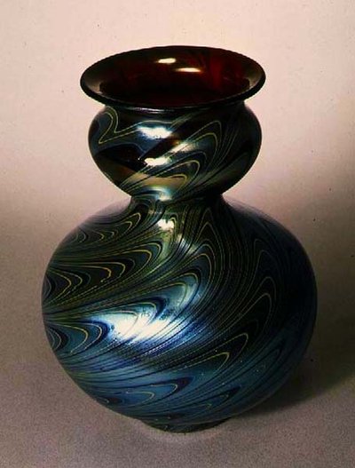 Tiffany dobbel kalebassformet vase, New York, ca. 1890 (glass) av American School