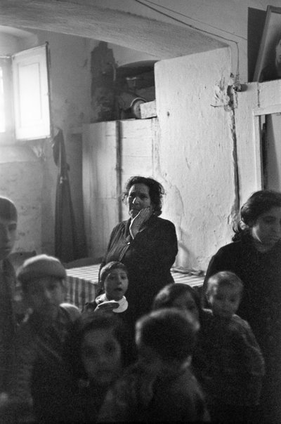 CROTONE – HUSET TIL EN PORTMAN av Ando Gilardi