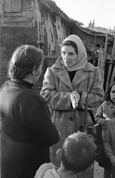 CROTONE - SISTE OPPDATERINGER MELLOM DAMER av Ando Gilardi