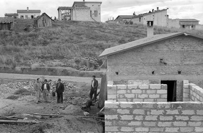 CROTONE LANDBYGGE - LANDSBYEN IANNELLI av Ando Gilardi