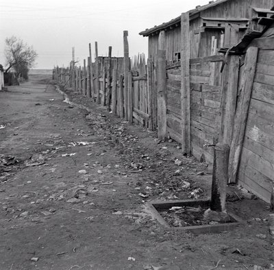 SLUTT PÅ KVARTALET SHANGHAI av Ando Gilardi