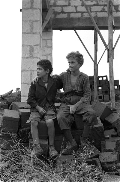 MASONS BARN av Ando Gilardi