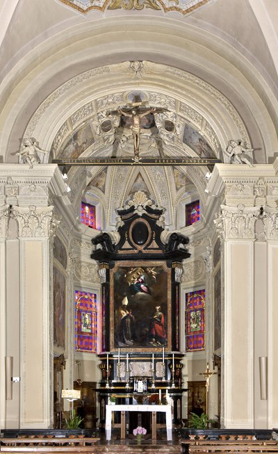 Utsikt over presbyteren, Santi Nazaro e Celso-kirken, Brienno, Como, Lombardia, Italia (bilde) av Andrea de Passeri