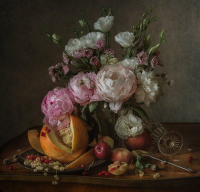 Elegant blomsterstilleben av Anna Petina