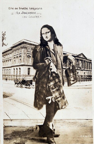 Omkjøringsrepresentasjon av «The Mona Lisa» av Leonard de Vinci (Leonardo da Vinci) (1452-1519): Mona Lisa (Monna Lisa) representert i et rutete skjørt som reiser verden rundt. Komediepostkort redigert på tidspunktet for tyveriet av verket av Vincenzo Peru av Anonymous Anonymous
