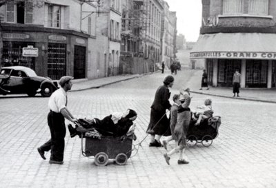 Frankrike juni 1940: Utvandring av befolkningen ved Porte d