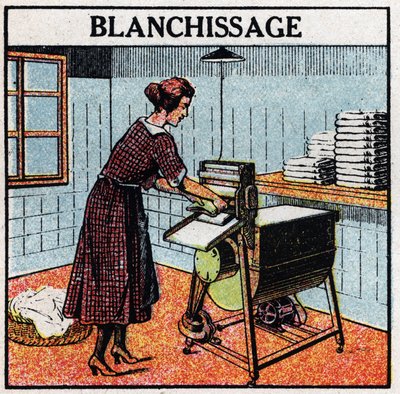 Husholdningsbruk av elektrisitet: kalking. Anonym illustrasjon fra 1925. Privat samling. av Anonymous Anonymous