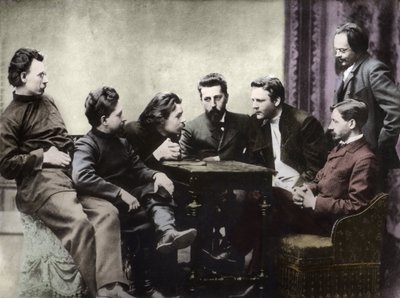 Medlemmer av Sreda litterære krets, dannet i andre halvdel av 1890-tallet av russiske realistiske forfattere - Portretter av russiske intellektuelle fra den litterære gruppen Znanie: fra venstre til høyre, Andrei Skitalets (Stephan Gabrilovich Petrov), Leo av Anonymous Anonymous
