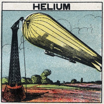 Nye gassegenskaper: Zeppelin blåses opp med helium. Anonym illustrasjon fra 1925. Privat samling. av Anonymous Anonymous
