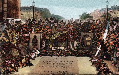 Paris: graven til den ukjente soldaten begraves under Triumfbuen, 11. november av Anonymous Anonymous