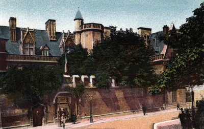 Paris: utsikt over Musee de Cluny. Fotografi av 1920 i "" Artistic Album "" av byen Paris. Privat samling. av Anonymous Anonymous