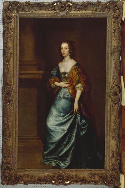 Portrett av Mary Villiers, hertuginne av Lennox og Richmond, i en blå kjole og brun omslag ved en søyle av Anthony van Dyck