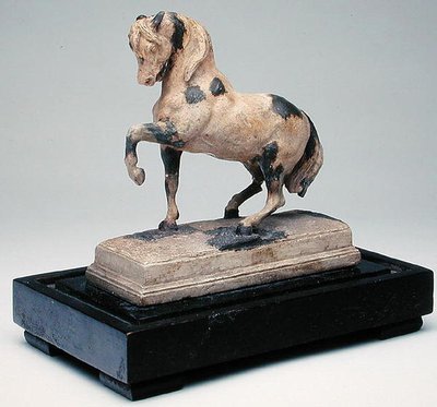 Den tyrkiske hesten, ca. 1876 (gips med voks i ebonisert tre) (se også 226321) av Antoine Louis Barye