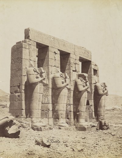 Ramesseum, Theben, utsikt mot sørøst for den andre domstolen av Antonio Beato