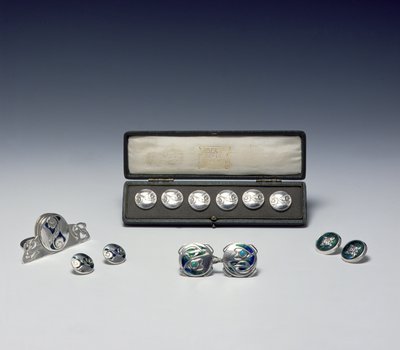 A Selection of Liberty Silverwork, ca. 1901-07 (sølv) av Archibald Knox