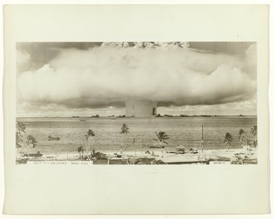 Atombombetest under operasjon Crossroads Atomic test kalt "Baker Test" under Operation Crossroads på Bikini Atoll i Sør-Stillehavet Bikinitatoll (tittel på objekt) av Army Navy Task Force One