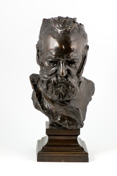 Victor Hugo (bronsestøpt etter originalen fra 1886) (bronse) av Auguste Rodin