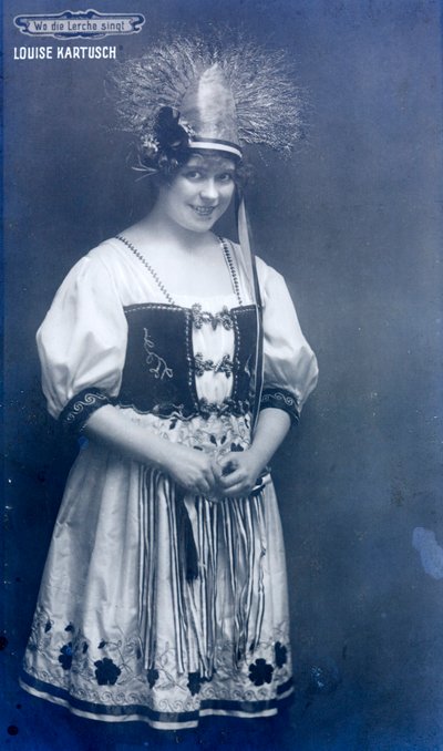 Louise Kartousch , østerriksk operasangerinne (s/hvitt bilde) av Austrian Photographer