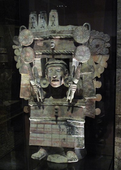 Røkelsesbrenner i form av jordbrukets gudinne Chicomecoatl, Tlahuac, sen postklassisk periode, ca. 1500 av Aztec