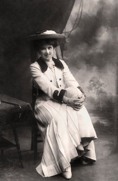 Decima Moore 1871-1964, engelsk skuespillerinne, 1907. av Bassano Studio