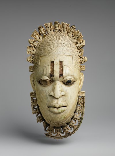 Iyoba (dronningemor) anhengsmaske av Benin Benin