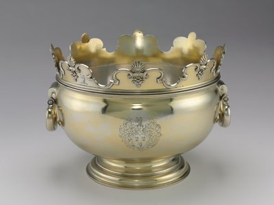 Monteith Punch Bowl, 1715-16 av Benjamin Pyne