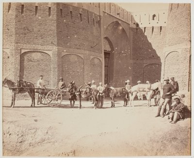 Durani Gate, Heyland Cart og Pack Mules, som viser de forskjellige typene pakkesadler, Kandahar av Benjamin Simpson