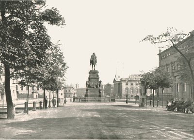 Statue av Fredrik den store, Unter Den Linden, Berlin, Tyskland, 1895. av Berlin Photographic Co