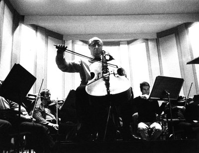 Mstislav ROSTROPOVICH av Bernard Perrine