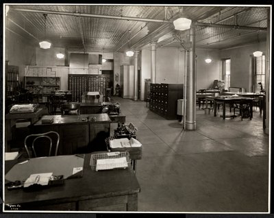 Hovedkontoret til Carolyn Laundry på 111 East 129th Street, East Harlem, New York, 1929 (sølv gelatintrykk) av Byron Company