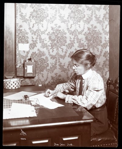 Frøken Helen Marot, 1904 (sølv gelatintrykk) av Byron Company