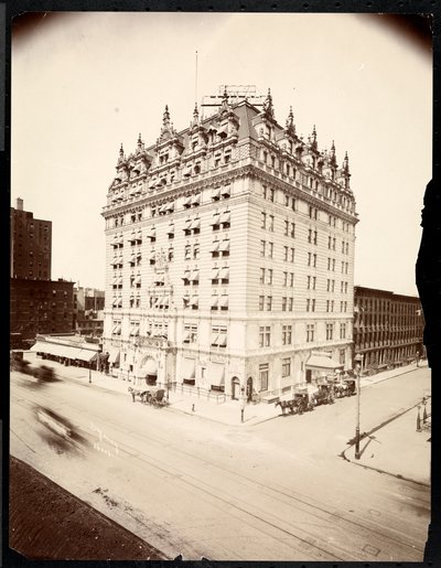 The Hotel Navarre, 7th Avenue and 38th Street, New York, 1908 (sølv gelatintrykk) av Byron Company