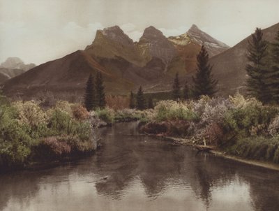 De tre søstrene (fargebilde) av Byron Hill Harmon