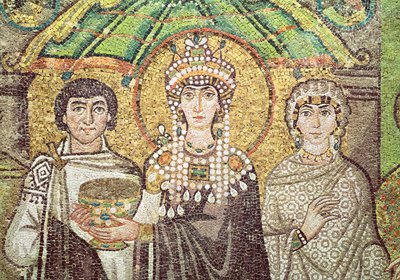 Keiserinne Theodora med hennes hoff av to ministre og syv kvinner, ca. 547 e.Kr. (mosaikk) (detalj) av Byzantine School