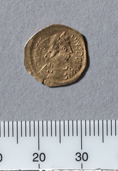 Half Tremissis av Justinian I, Konstantinopel, 527-565 (gull) av Byzantine School