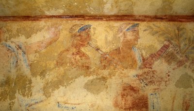 Musikere, freskomalerier, detaljer, Tomb of the Blue Demons, Necropolis of Tarquinia (UNESCOs verdensarvliste, 2004), Lazio, Italia. Etruskisk sivilisasjon, 500-tallet f.Kr. (bilde) av J.B. and Brown J. Rowbotham