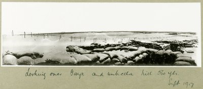 Ser over Gaza og Umbrella Hill, september 1917 av Capt. Arthur Rhodes