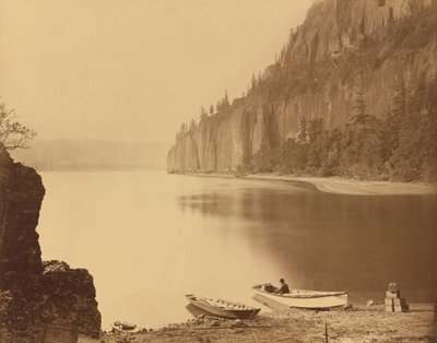 Kapp Horn, Columbia River, 1867. av Carleton Emmons Watkins