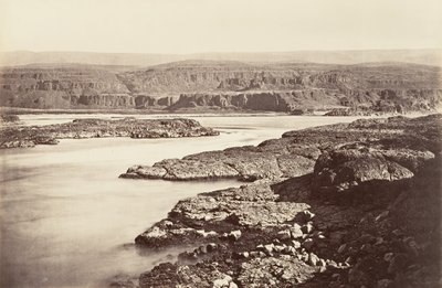 Passage of the Dalles, Oregon, 1867, trykt ca. 1876. av Carleton Emmons Watkins