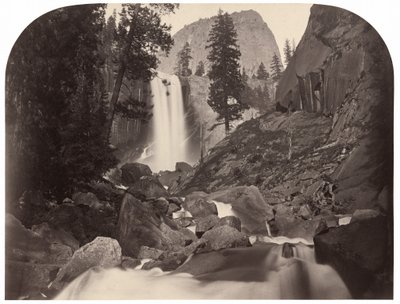 Piwyac, Vernal Fall, 300 fot, Yosemite, 1861. av Carleton Emmons Watkins