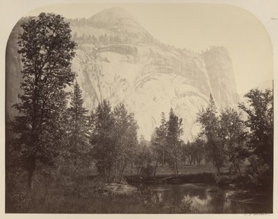 River View of Royal Arches, Yosemite av Carleton E. Watkins